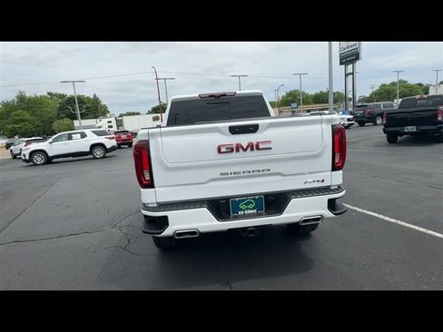 Used 2026 GMC Sierra 1500 AT4 w/ AT4 Premium Package AWD/4WD image 7