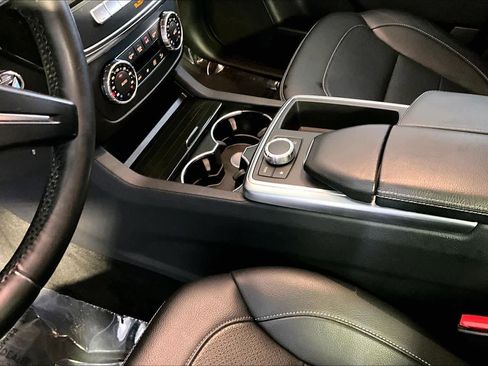 Used 2015 Mercedes-Benz ML 350 4MATIC image 16