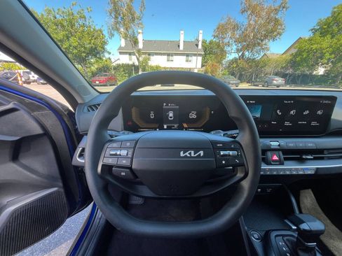 Used 2026 Kia K4 FWD image 33
