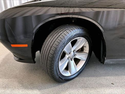 Used 2023 Dodge Challenger SXT image 20