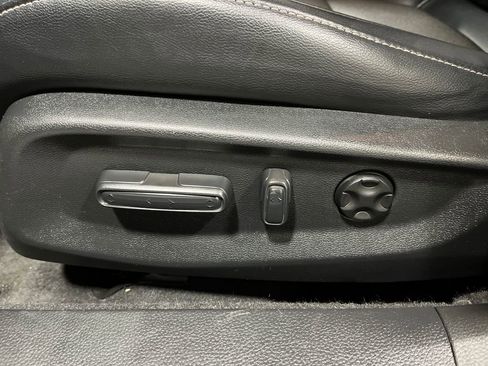 Used 2018 Honda Accord Sport image 14