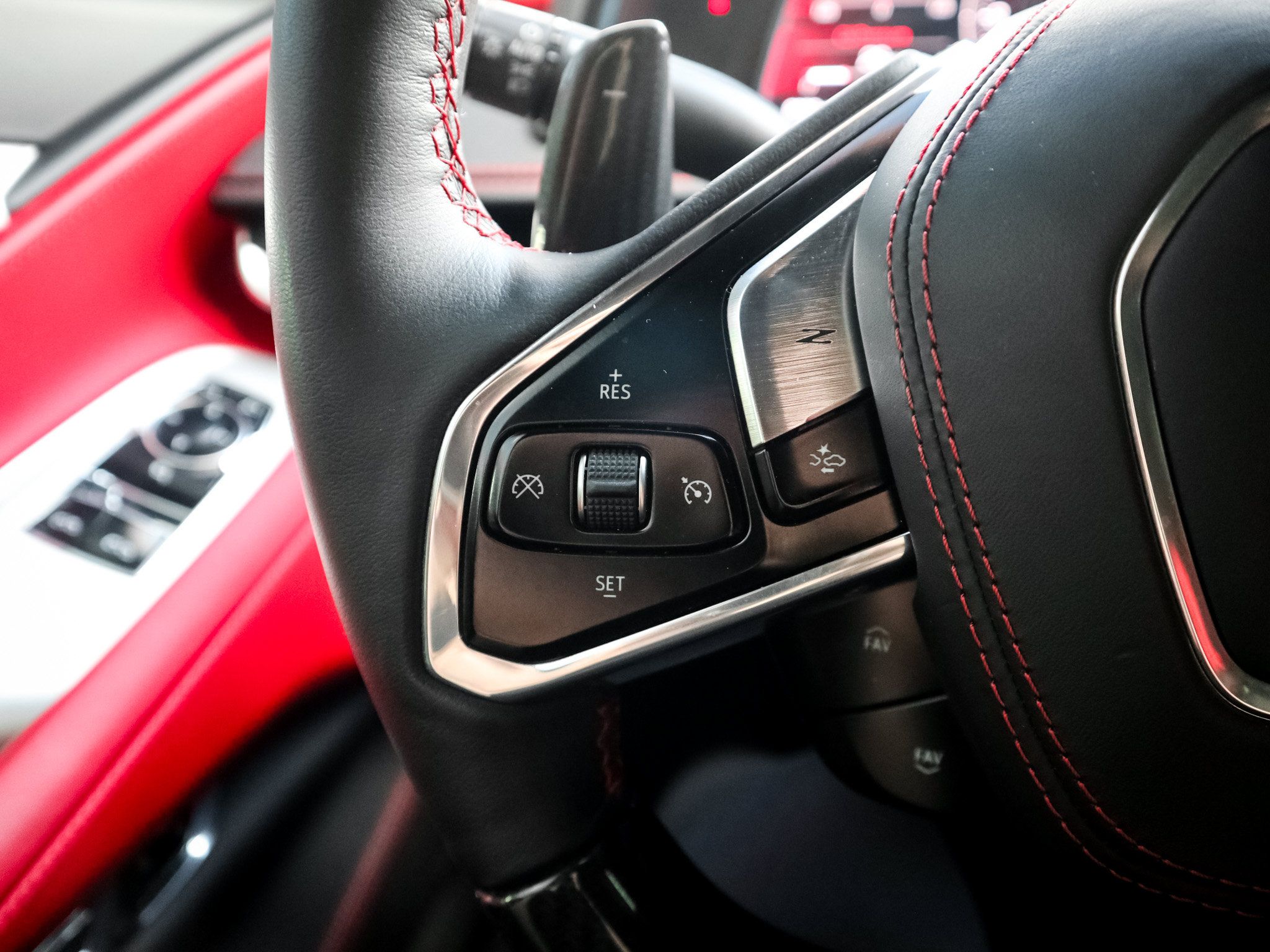 Used 2024 Chevrolet Corvette Z06 RWD image 19