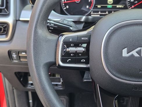 Used 2022 Kia Sorento LX AWD/4WD image 32