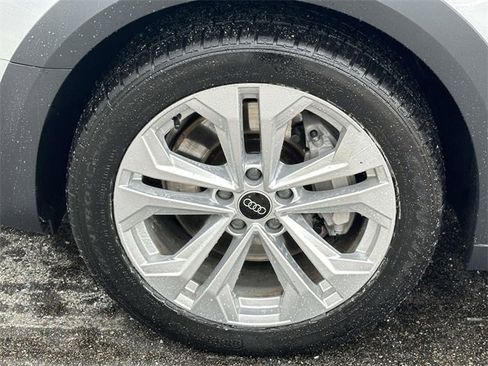 Used 2023 Audi A4 2.0T allroad Premium Plus image 10