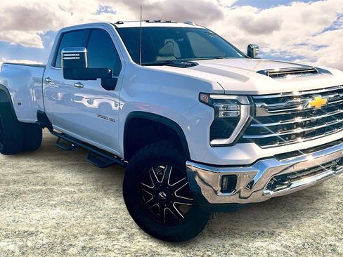 Used 2024 Chevrolet Silverado 3500 LTZ w/ LTZ Plus Package image 1