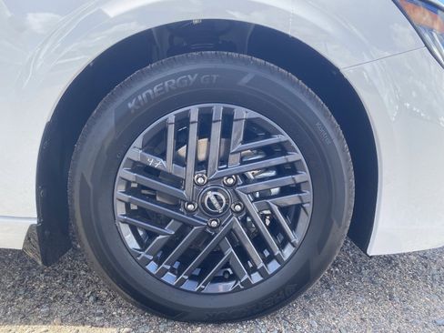 New 2026 Nissan Sentra SV w/ SV Convenience Package image 10