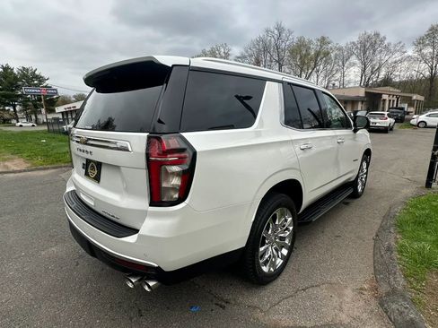 Used 2021 Chevrolet Tahoe Premier w/ Premium Package image 5