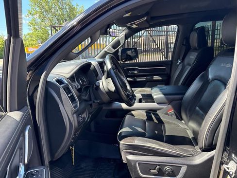 Used 2021 RAM 1500 Laramie AWD/4WD image 9