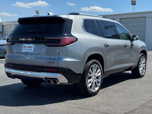 Used 2024 GMC Acadia Denali w/ Super Cruise Package FWD image 13