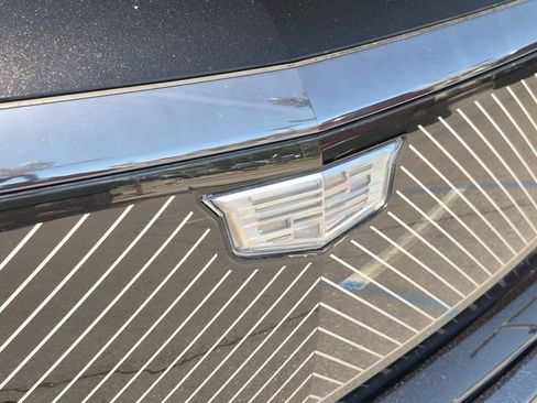 Used 2026 Cadillac Vistiq Platinum w/ LPO, Floor Liner Package AWD/4WD image 32