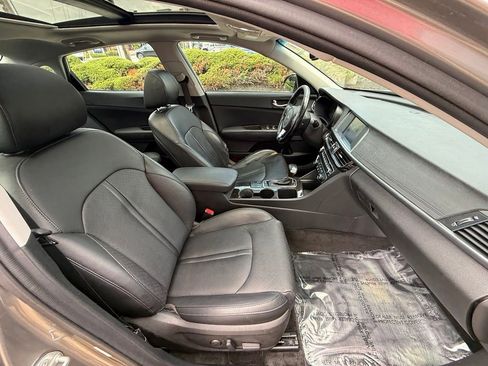 Used 2018 Kia Optima EX w/ Premium Package FWD image 42