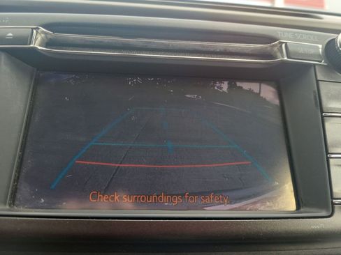 Used 2013 Toyota RAV4 LE image 19