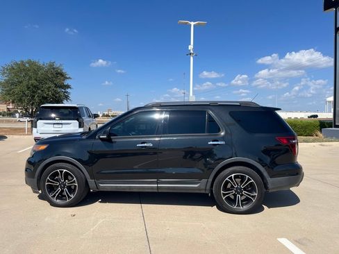 Used 2014 Ford Explorer Sport w/ Equipment Group 401A AWD/4WD image 3