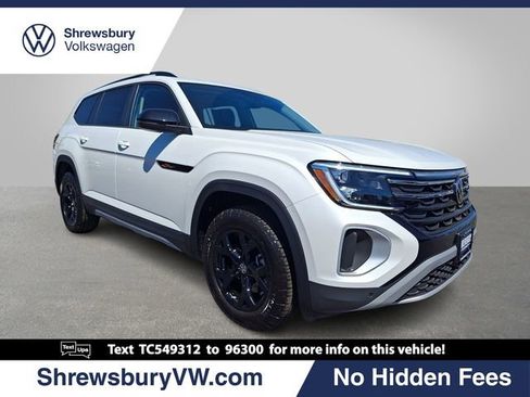 New 2026 Volkswagen Atlas Peak Edition AWD/4WD image 1