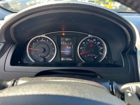 Used 2017 Toyota Camry XSE FWD image 20