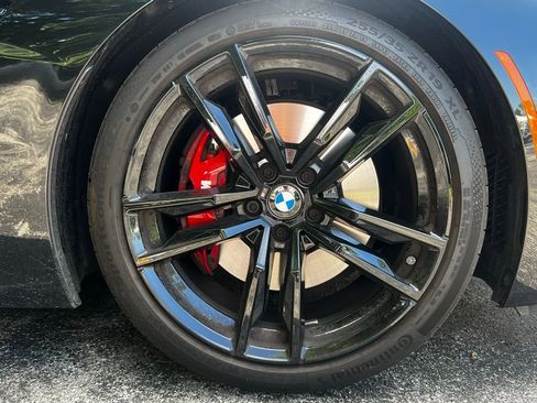 Used 2025 BMW Z4 M40i w/ Edition RWD image 11