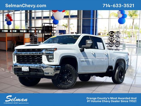Used 2020 Chevrolet Silverado 2500 LT w/ Advanced Trailering Package AWD/4WD image 1