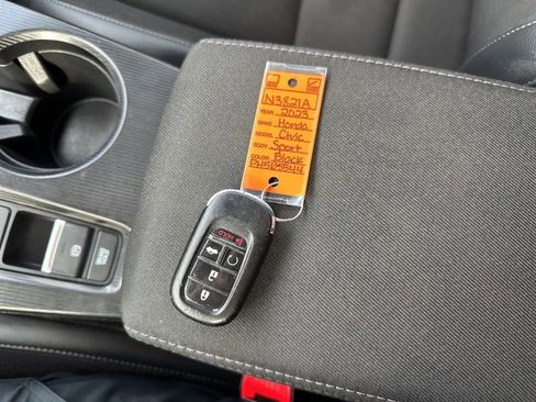 Used 2023 Honda Civic Sport image 40