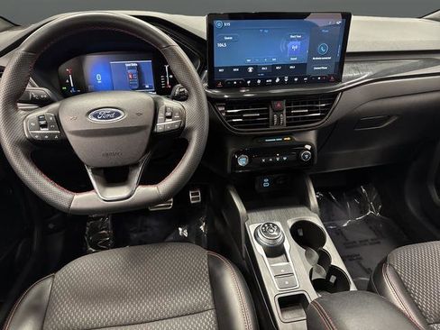 Used 2023 Ford Escape ST-Line w/ Tech Pack #1 image 5