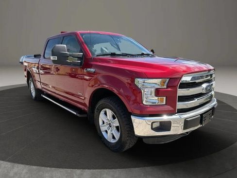 Used 2016 Ford F150 XLT w/ Equipment Group 302A Luxury AWD/4WD image 3
