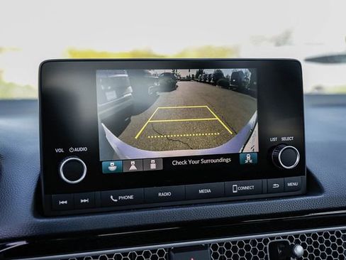 Used 2025 Honda Civic Sport image 28