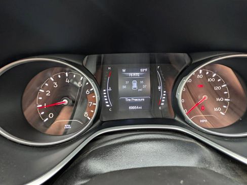 Used 2018 Jeep Compass Sport image 14