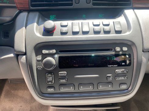 Used 2005 Cadillac De Ville image 54