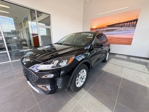 Used 2021 Ford Escape SE AWD/4WD image 1