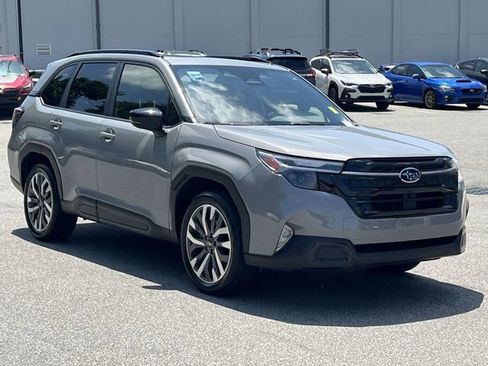 Certified 2025 Subaru Forester Touring AWD/4WD image 15