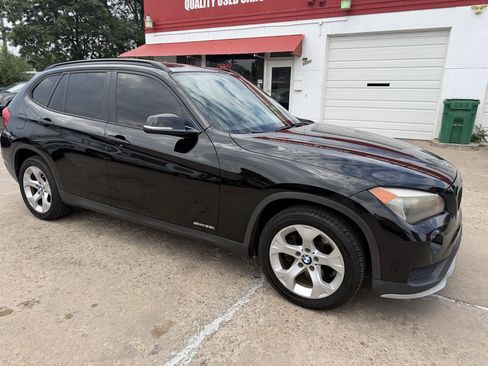 Used 2015 BMW X1 sDrive28i RWD image 5