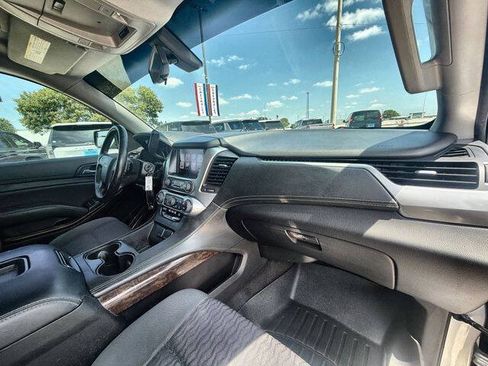Used 2017 Chevrolet Tahoe LS RWD image 28