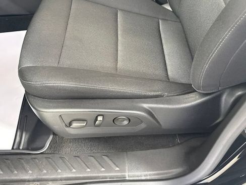 Used 2024 Chevrolet Colorado Trail Boss w/ Advanced Trailering Package AWD/4WD image 15