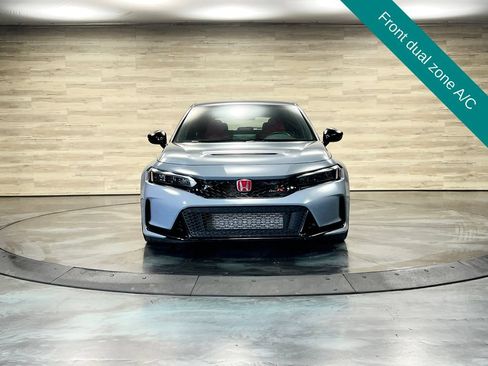 Used 2024 Honda Civic Type R image 5
