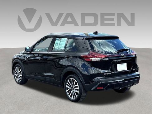 Used 2024 Nissan Kicks SV FWD image 30
