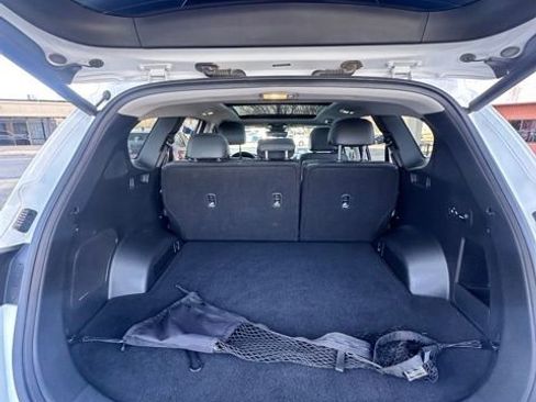 Used 2022 Hyundai Santa Fe SEL w/ Convenience + Premium Package image 9