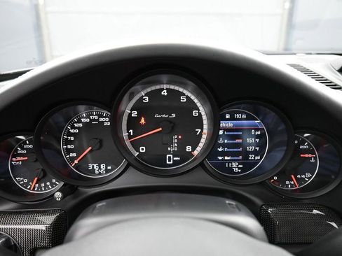 Certified 2016 Porsche 911 Turbo S AWD/4WD image 19