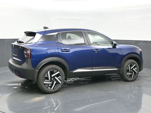 New 2026 Nissan Kicks SV w/ SV Premium Package image 6