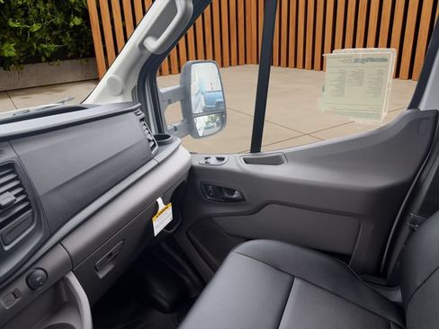 Used 2024 Ford Transit 250 148 Medium Roof RWD image 19