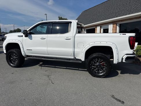 Used 2023 GMC Sierra 1500 Elevation w/ Preferred Package image 19