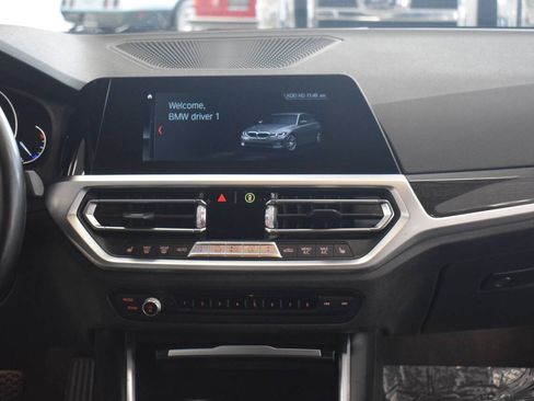 Used 2019 BMW 330i Sedan w/ Driving Assistance Package RWD image 45