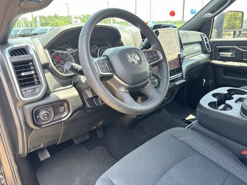 Used 2026 RAM 2500 Big Horn AWD/4WD image 17