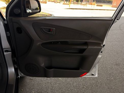 Used 2007 Hyundai Tucson SE FWD image 45