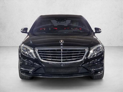 Used 2016 Mercedes-Benz S 550 4MATIC Sedan image 2