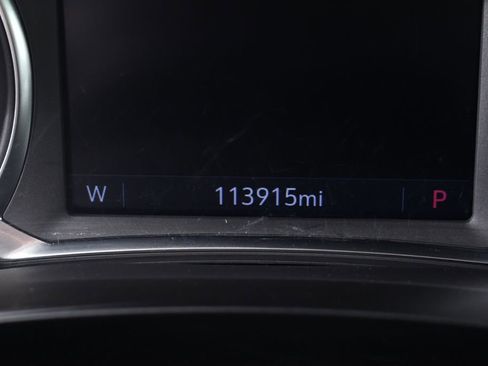 Used 2021 Chevrolet Traverse LT w/ LPO, Floor Liner Package image 28