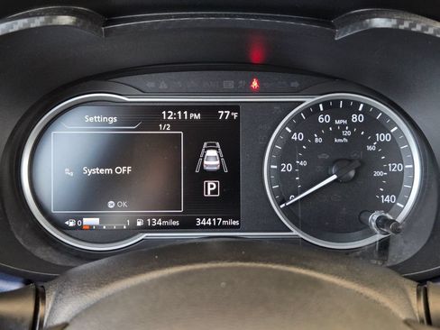Used 2024 Nissan Versa SV FWD image 23