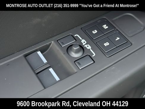 New 2025 Land Rover Defender 90 S image 24