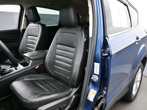 Used 2018 Ford Escape SEL FWD image 11