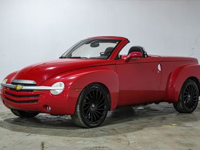 Used 2004 Chevrolet SSR w/ Preferred Equipment Group