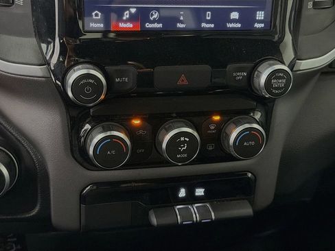 Used 2022 RAM 1500 Lone Star image 18