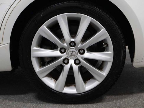 Used 2016 Lexus IS 300 AWD w/ Premium Package image 35